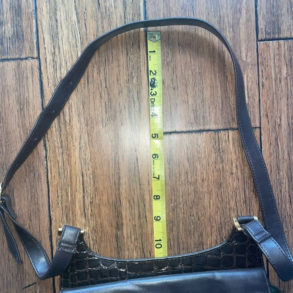 Messenger bag🤎vintage crossbody purse shoulder bag croc embossed brown bag